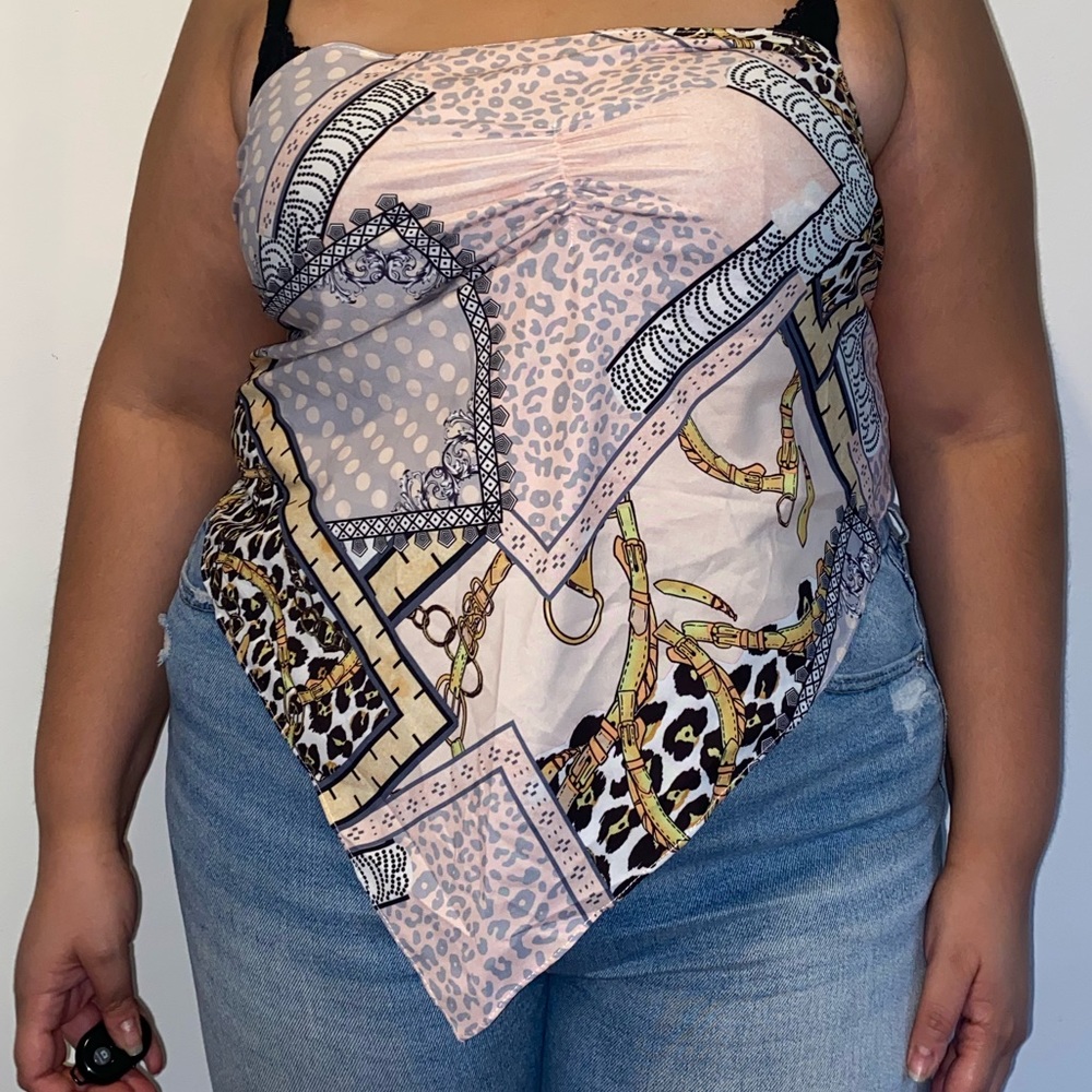 PLUS SIZE Scarf top